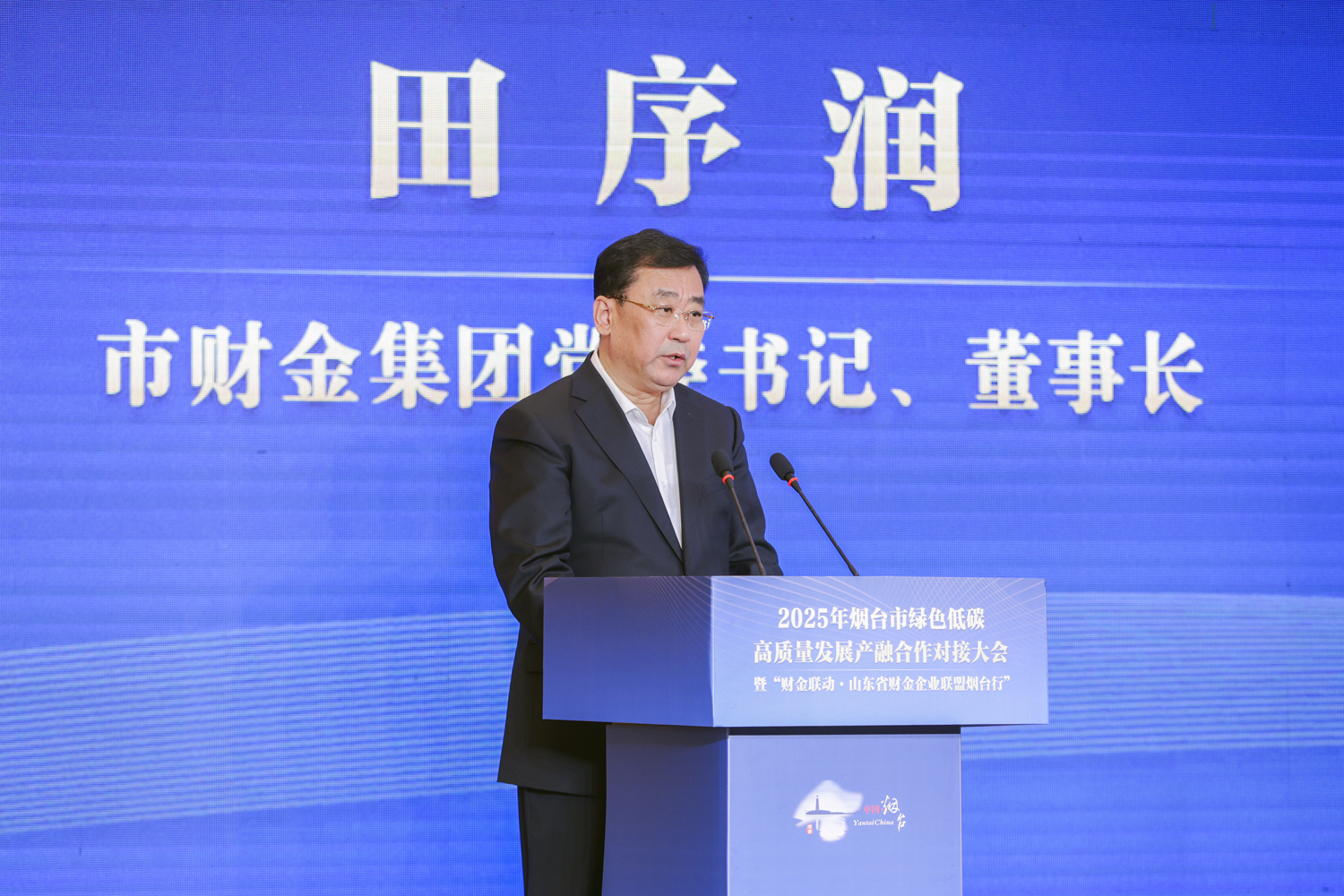 AX2A2080.jpg AX2A2080.jpg